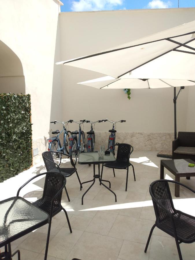 Camera Doppia Letti Singoli Senza Finestra Dimora Guerrieri Apartamento Brindisi Exterior foto
